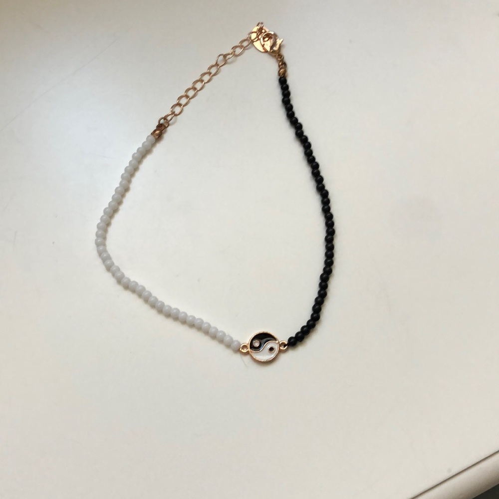 Ankle bracelet